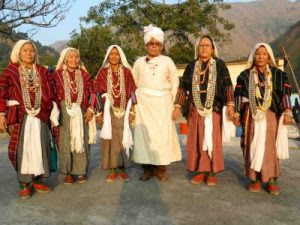 X 上的 lati_art：「Traditional dresses of #Uttarakhand (Part2) #उत्तराखंड  #उत्तराखण्ड #Uttrakhand #uttarakhandi #pahadi #pahad #pahadan #Dehradun  #himachal #dehradundiaries #uttarakhandnews #UttarakhandCM #uttarakhandmeme  ...